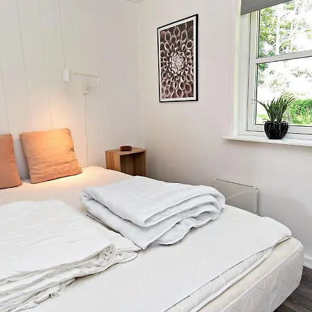 Spacious Holiday In With Garden 度假居 *